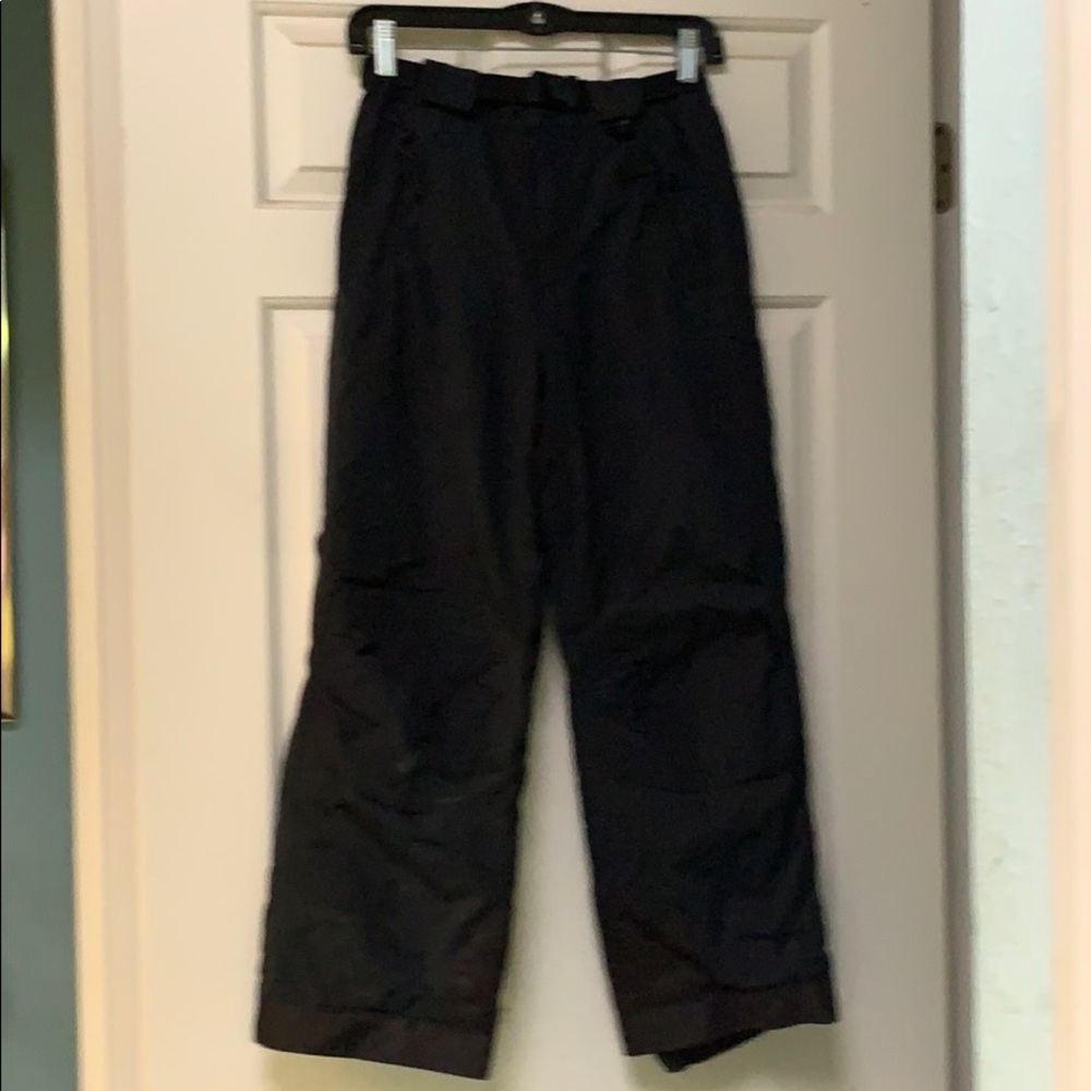 Ski or snow boarding pants Junior 12 black. Waist 30 in (adjustable) 34 in long